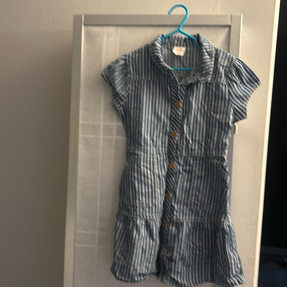Girls size 6 dress